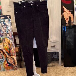 Veronica Beard Dark Black Skinny Jeans. Like new beautiful!